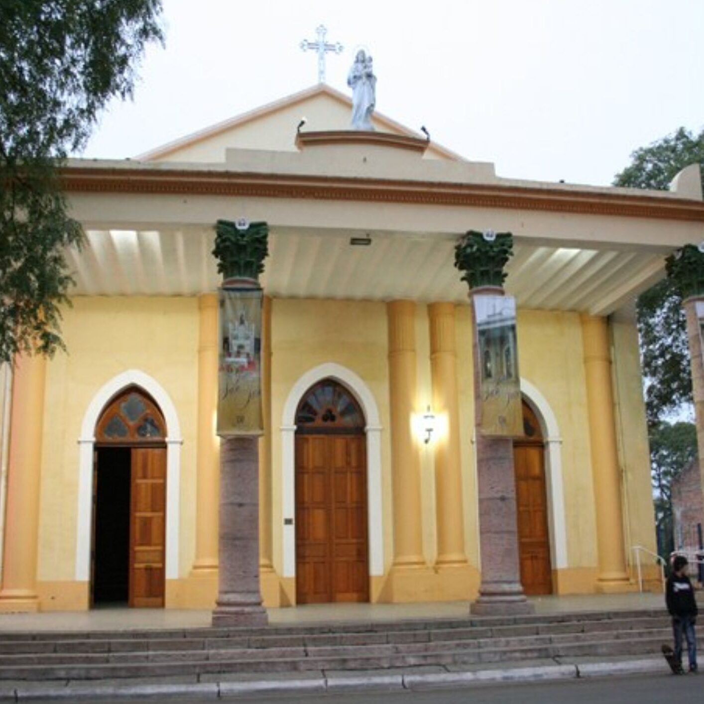 Colón con Laudan Viajes